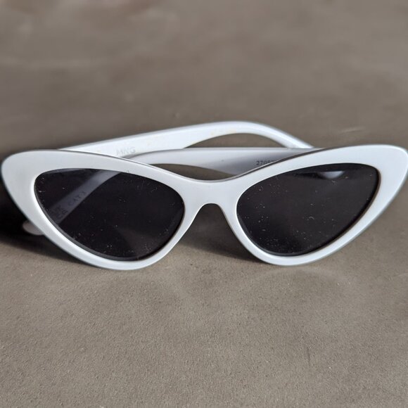 Mango Kids| Cat-eye sunglasses - Picture 1 of 14
